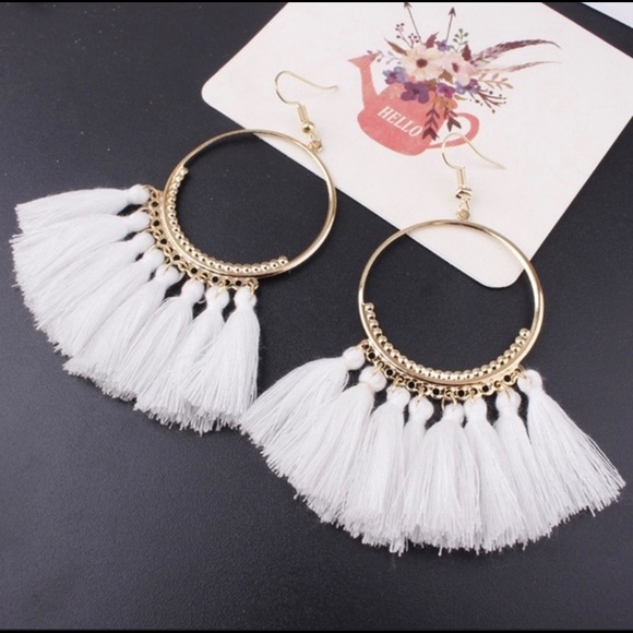 Jewelry - White Boho Tassel Earnings NWT